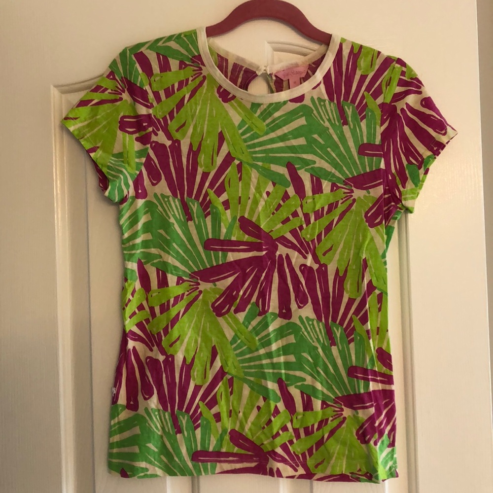 Lilly T shirt